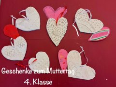 Geschenke zum Muttertag der 4. Klassen